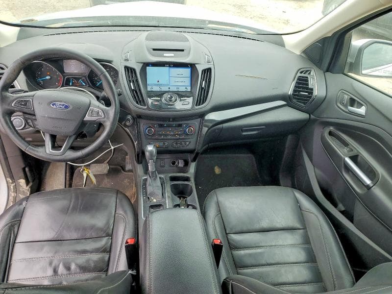 2017 FORD ESCAPE TITANIUM 8