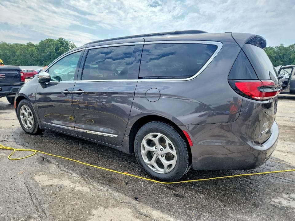 2023 CHRYSLER PACIFICA LIMITED 2
