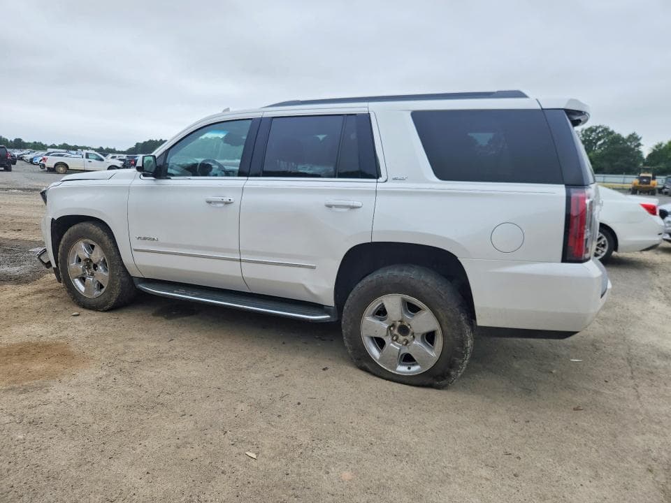 2017 GMC YUKON SLT 2