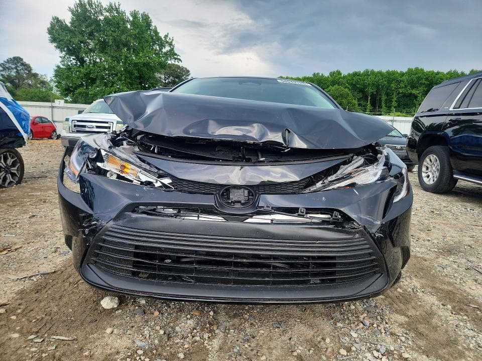 2026 TOYOTA COROLLA LE 5