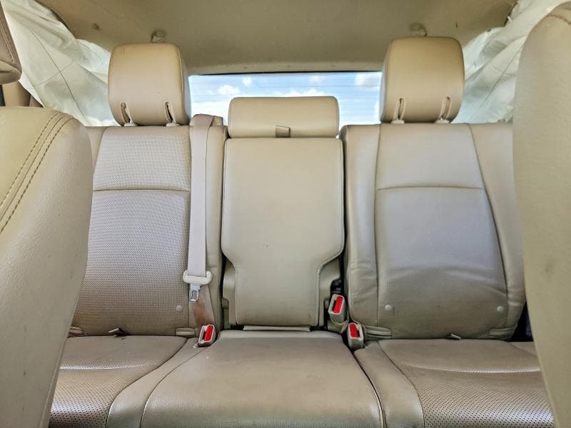 2018 TOYOTA 4RUNNER LIMITED 10