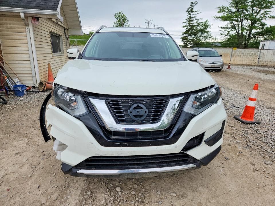 2017 NISSAN ROGUE SV 5
