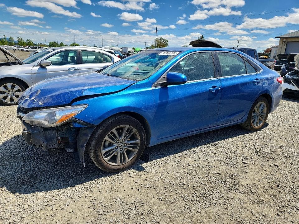 2017 TOYOTA CAMRY SE - 1