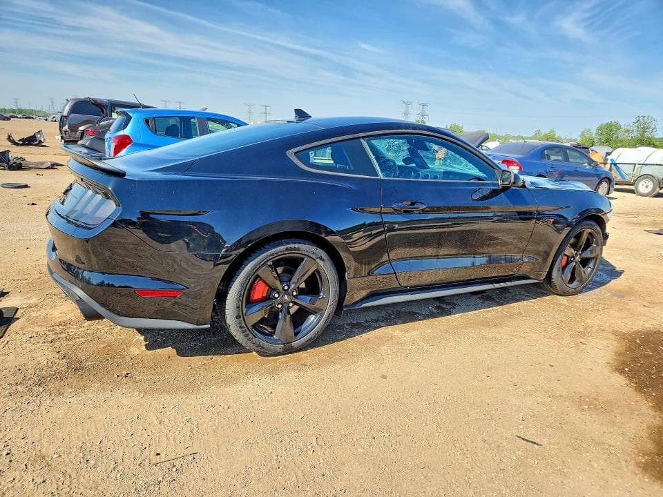 2022 FORD MUSTANG 3