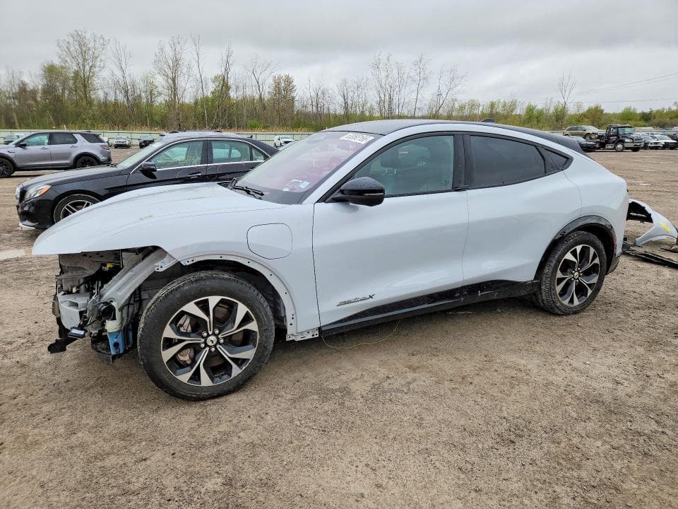2021 FORD MUSTANG MACH-E PREMIUM - 1