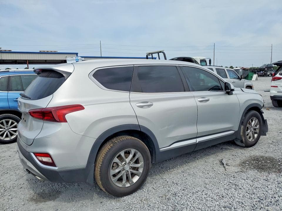 2019 HYUNDAI SANTA FE SE 3