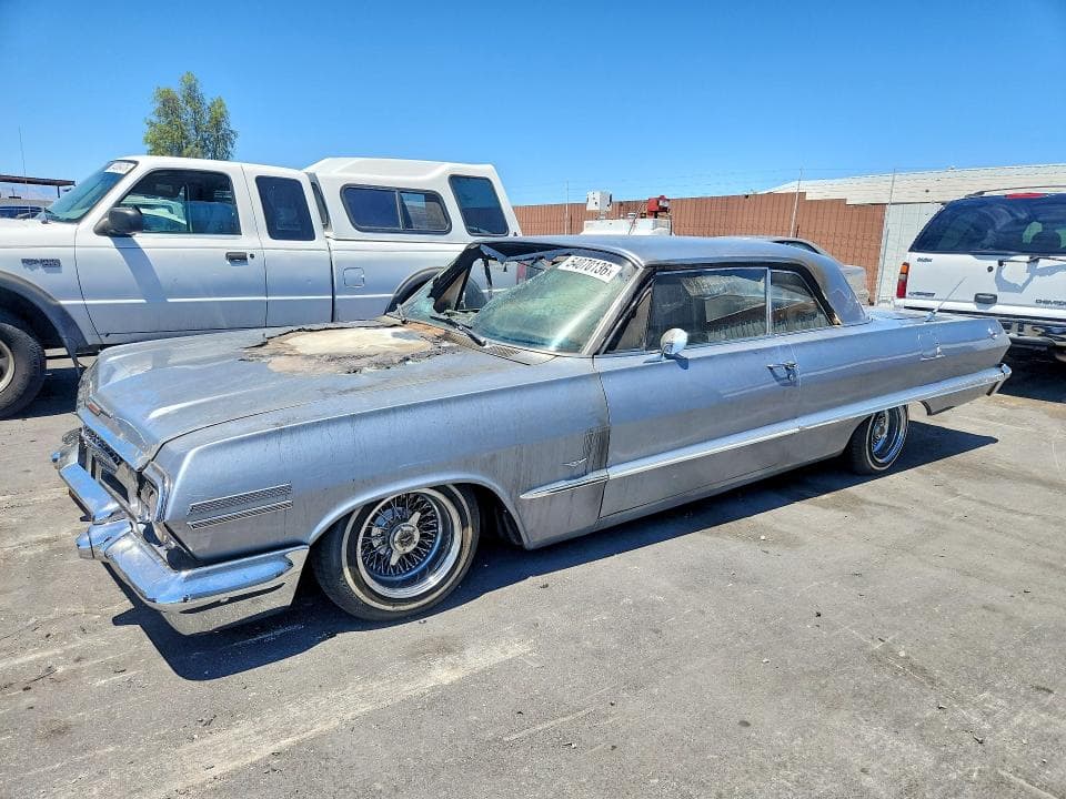1963 CHEVROLET IMPALA