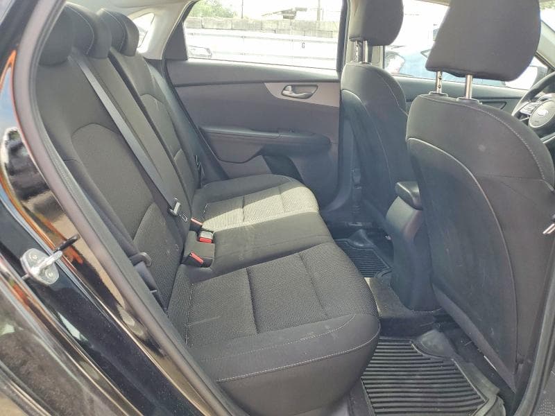 2021 KIA FORTE LXS 10