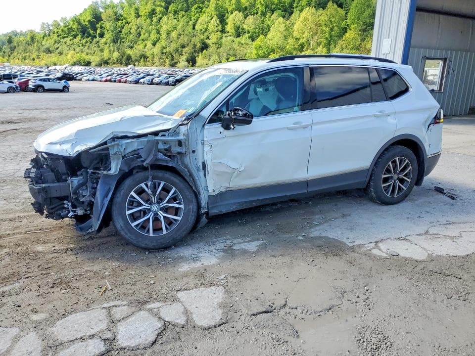 2020 VOLKSWAGEN TIGUAN SE - 1
