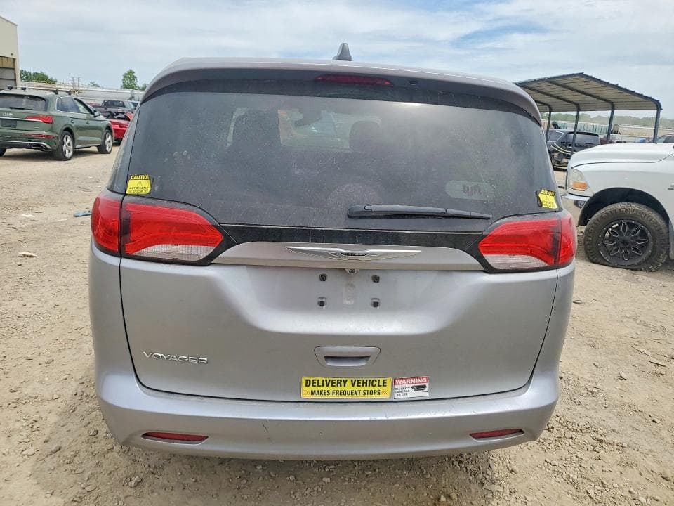 2021 CHRYSLER VOYAGER LX 6