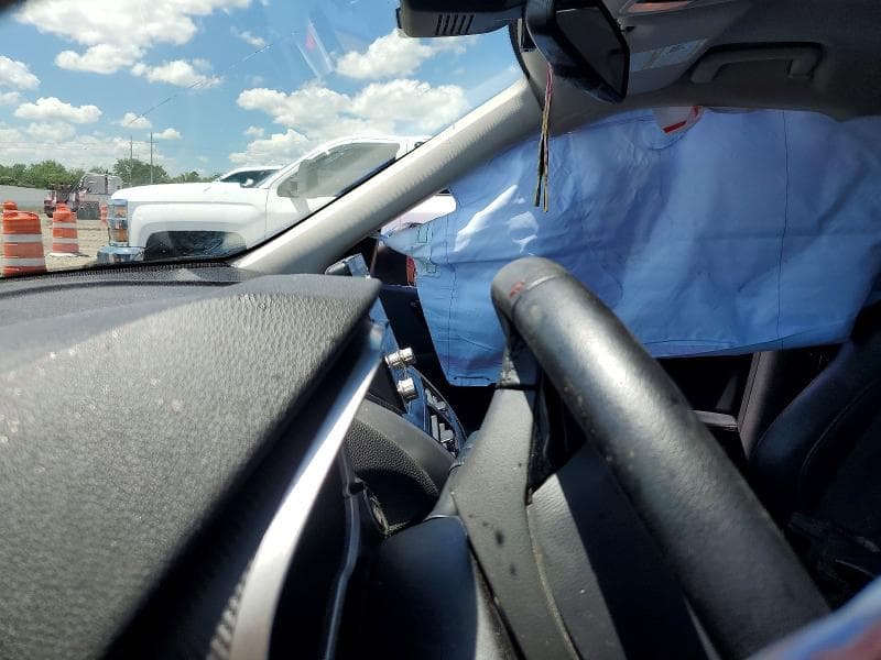 2023 MITSUBISHI ECLIPSE CROSS SE 8