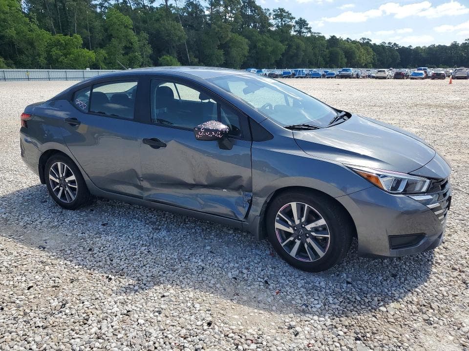 2024 NISSAN VERSA S 4