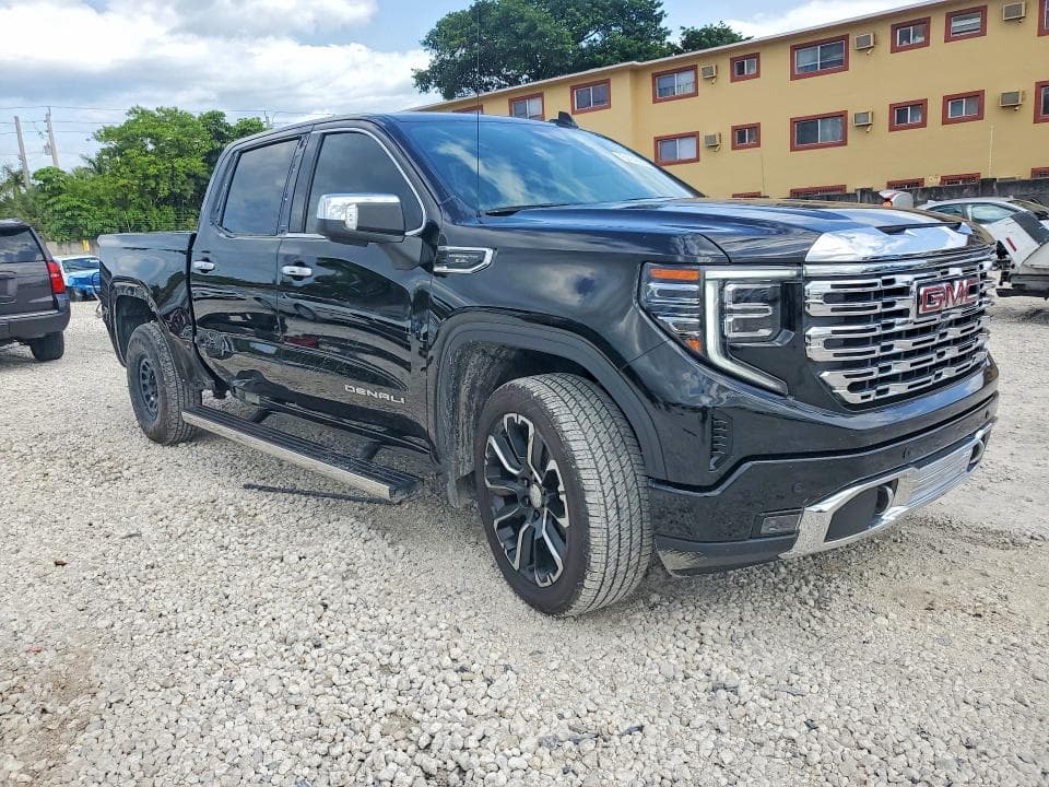 2025 GMC SIERRA K1500 DENALI 4