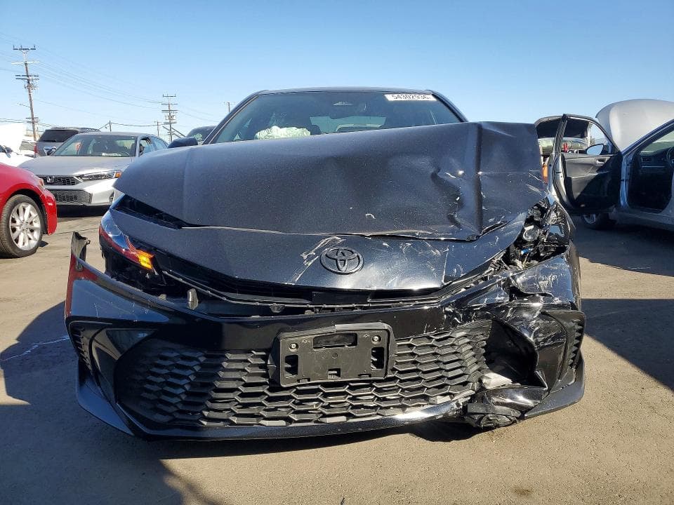 2026 TOYOTA CAMRY SE 5