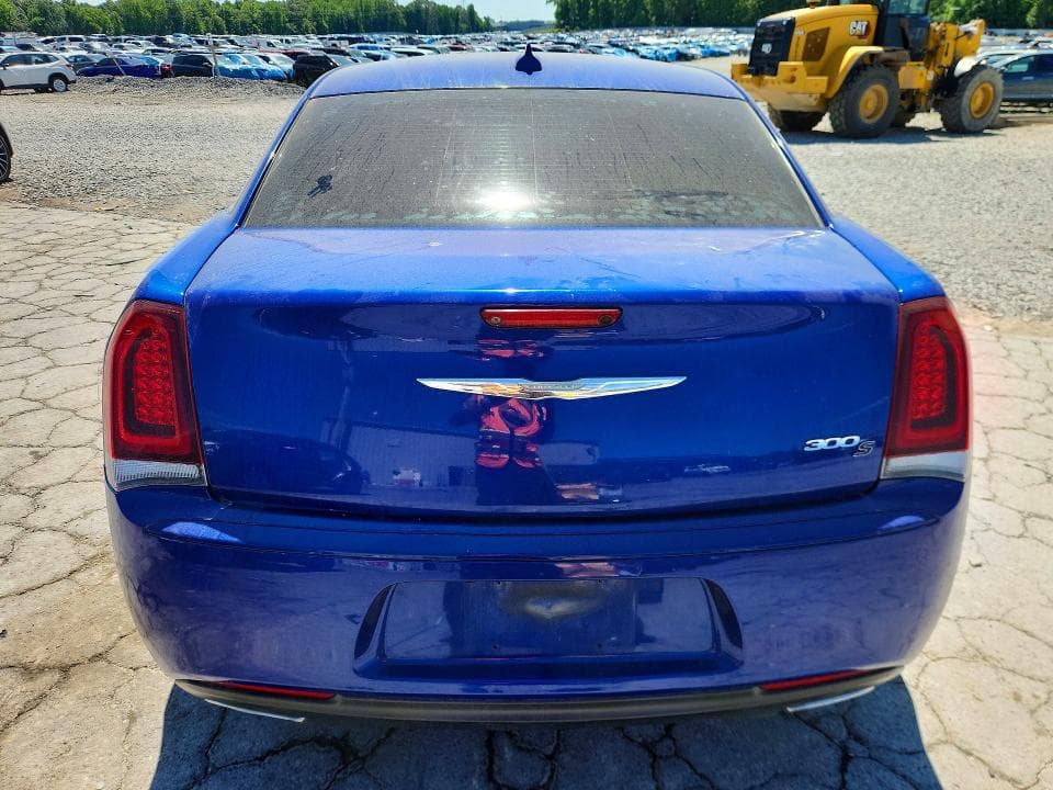 2019 CHRYSLER 300 S 6
