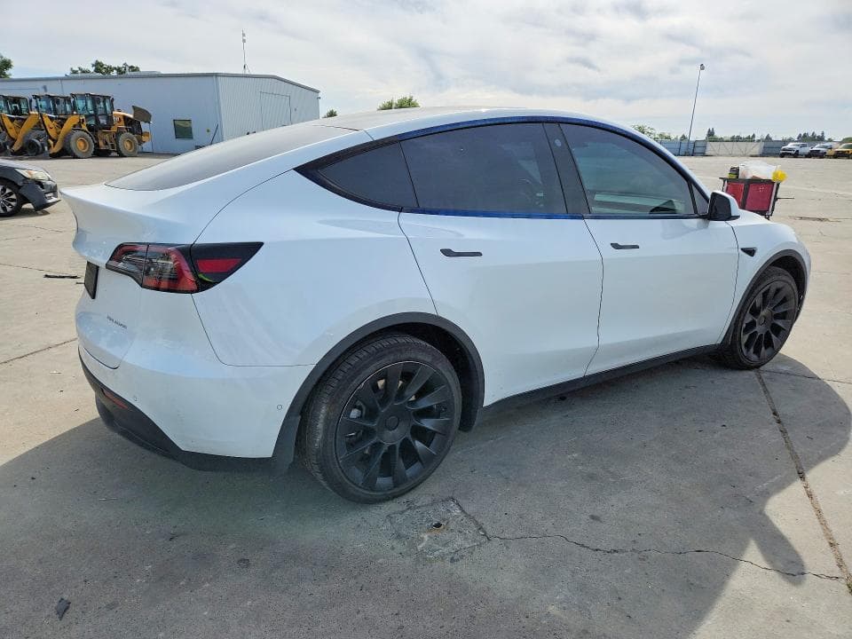 2022 TESLA MODEL Y 3