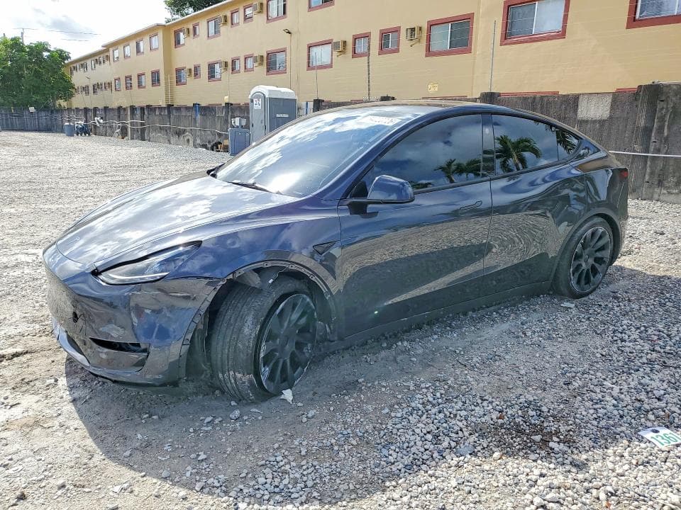2024 TESLA MODEL Y - 1