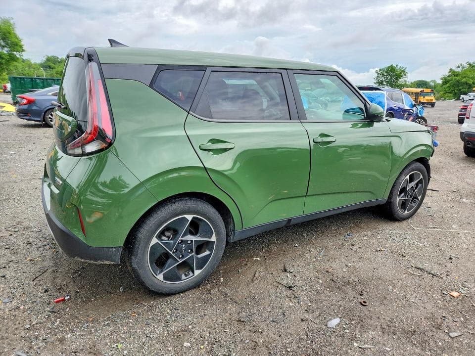 2023 KIA SOUL EX 3