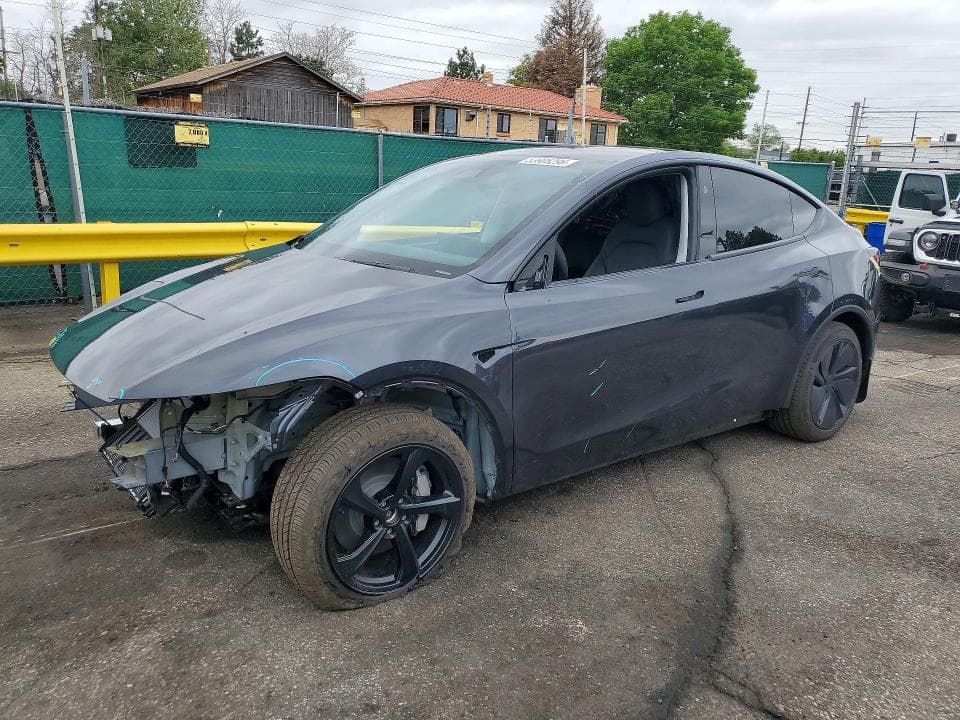 2026 TESLA MODEL Y - 1