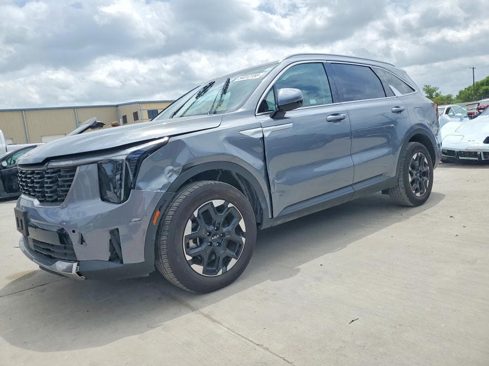 2025 KIA SORENTO