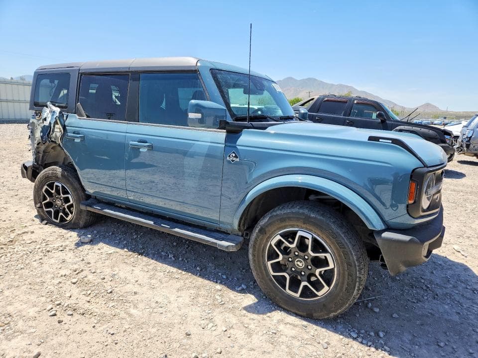 2023 FORD BRONCO BASE 4