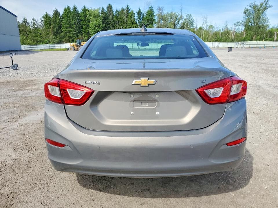 2018 CHEVROLET CRUZE LT 11