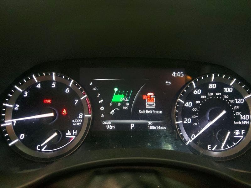 2020 TOYOTA HIGHLANDER XLE 9