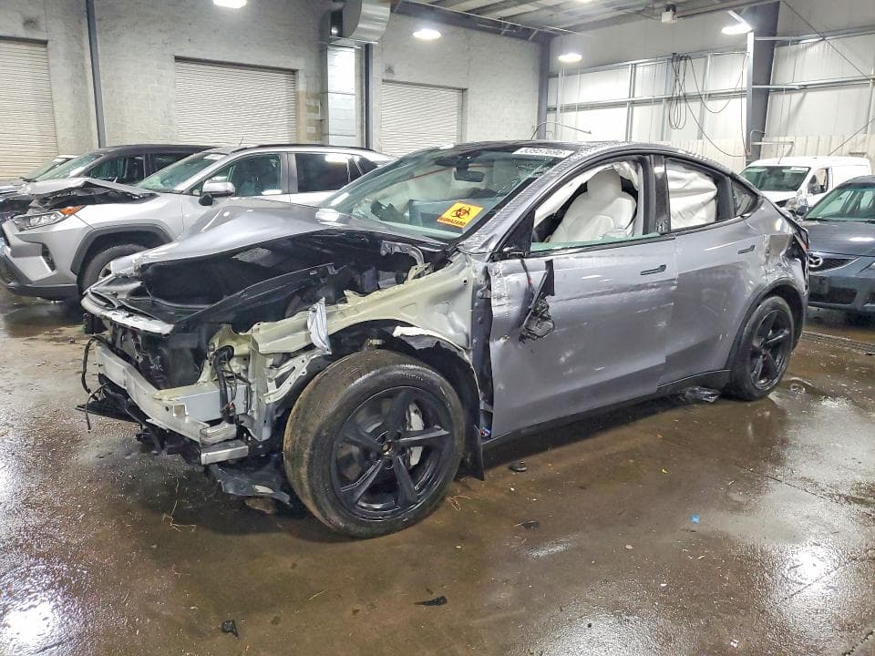 2026 TESLA MODEL Y - 1