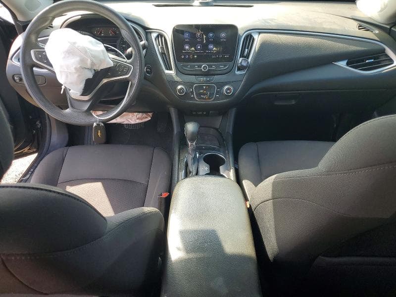 2022 CHEVROLET MALIBU LS 8