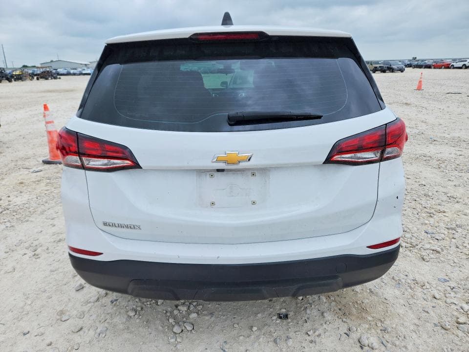 2022 CHEVROLET EQUINOX LS 6
