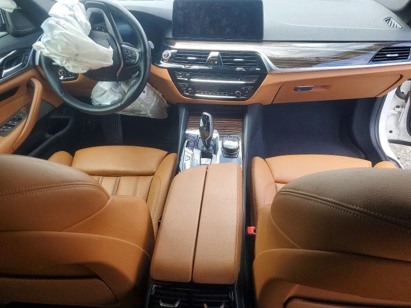 2021 BMW 530 I 8