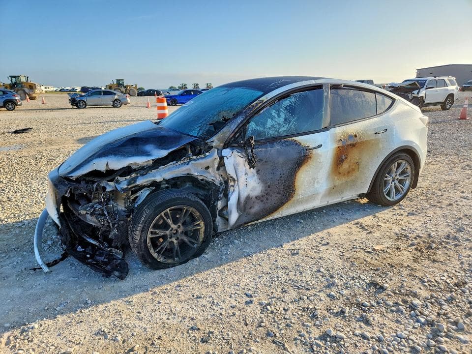 2022 TESLA MODEL Y - 1