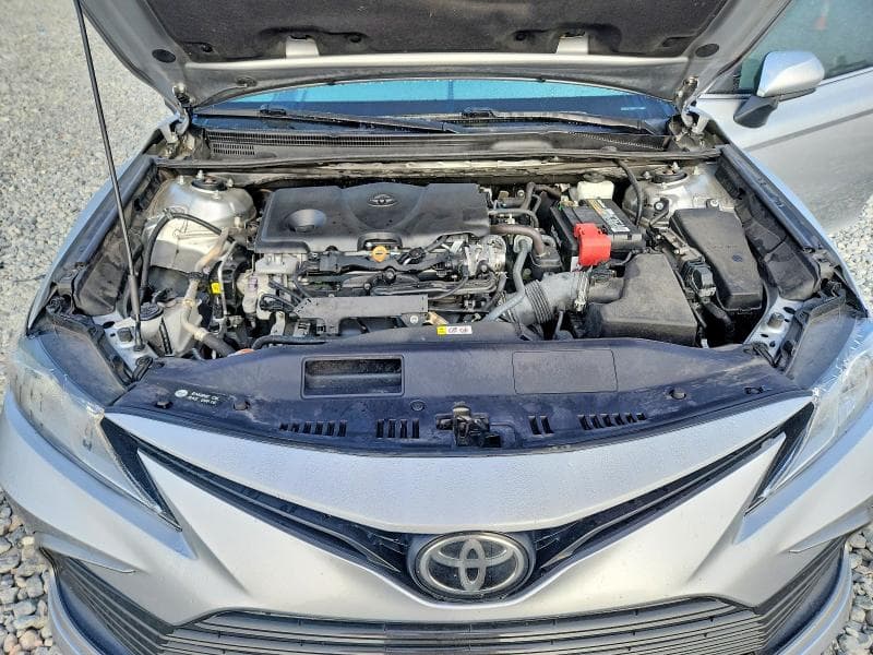 2022 TOYOTA CAMRY LE 11