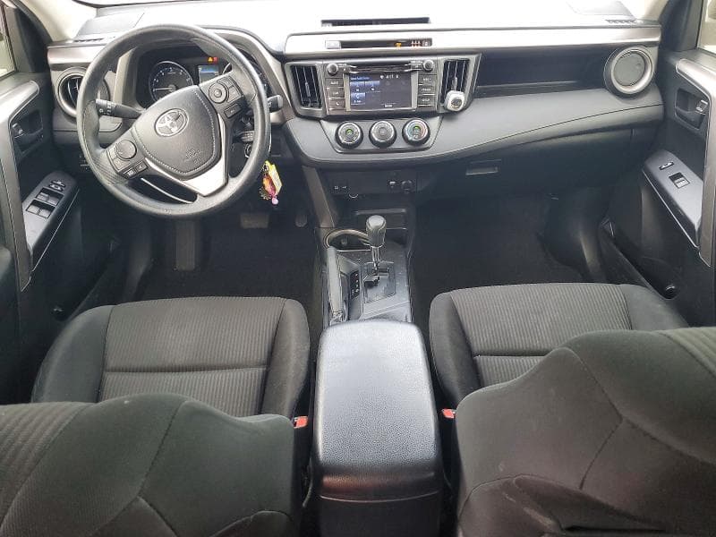 2017 TOYOTA RAV4 LE 8