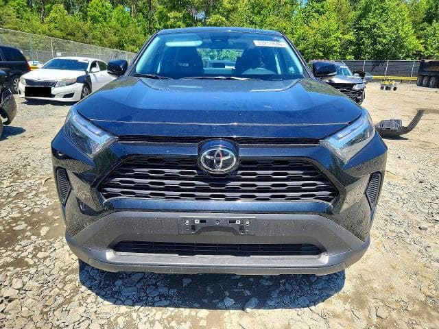 2025 TOYOTA RAV4 LE 5