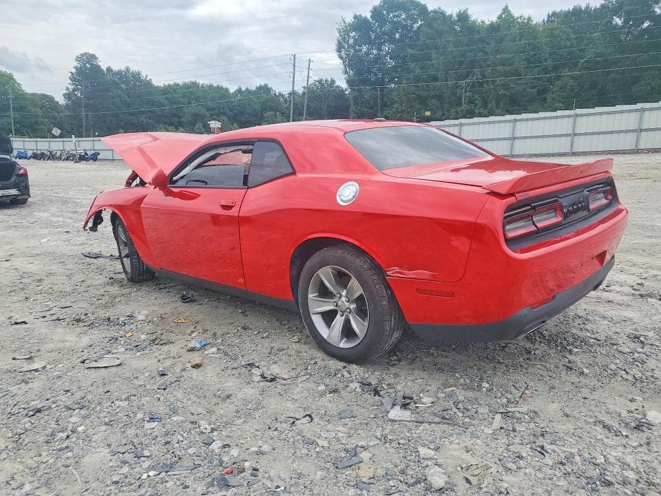 2018 DODGE CHALLENGER SXT 2