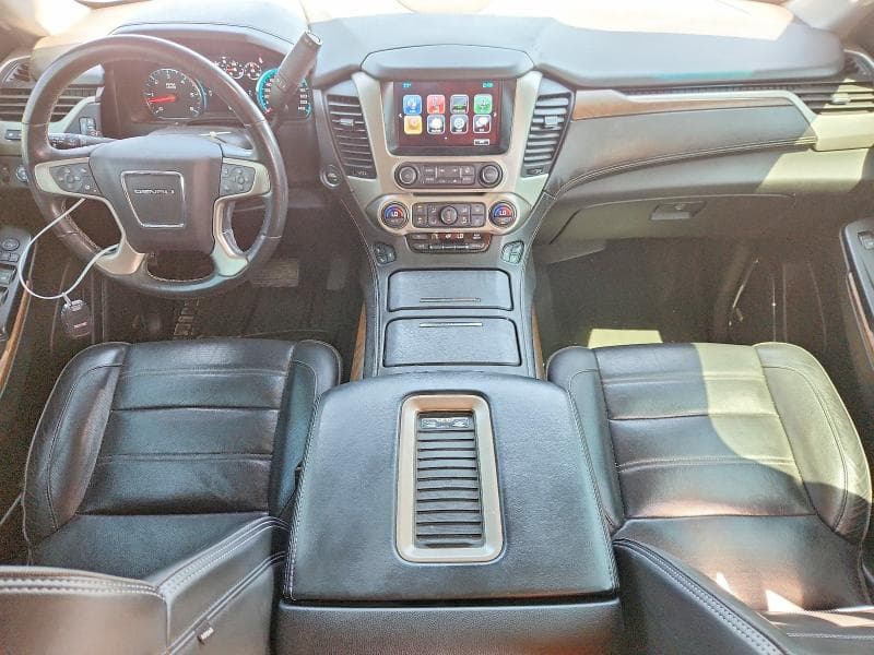 2019 GMC YUKON DENALI 8