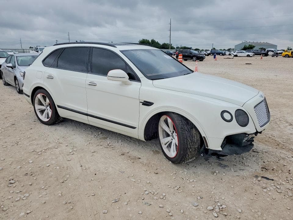 2017 BENTLEY BENTAYGA 4