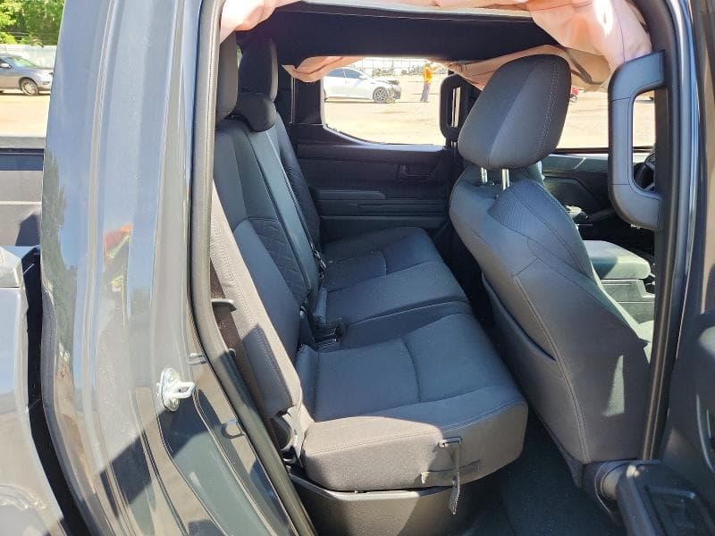 2024 TOYOTA TACOMA SR 10