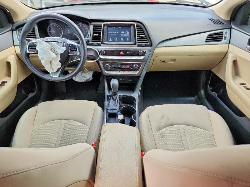 2018 HYUNDAI SONATA SE 8