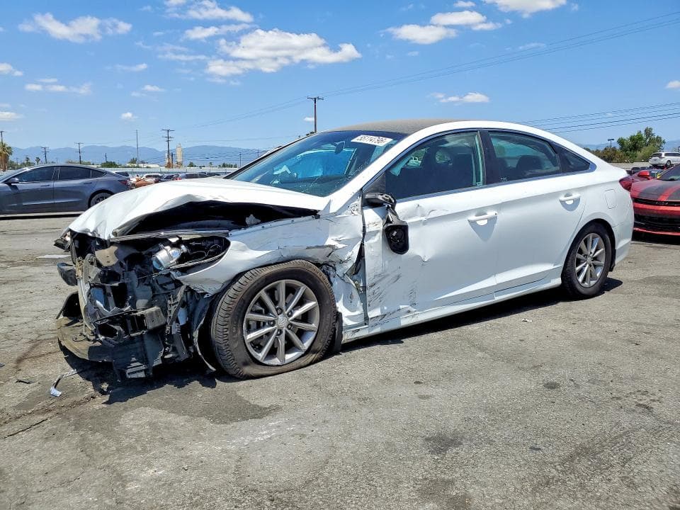 2019 HYUNDAI SONATA SE - 1
