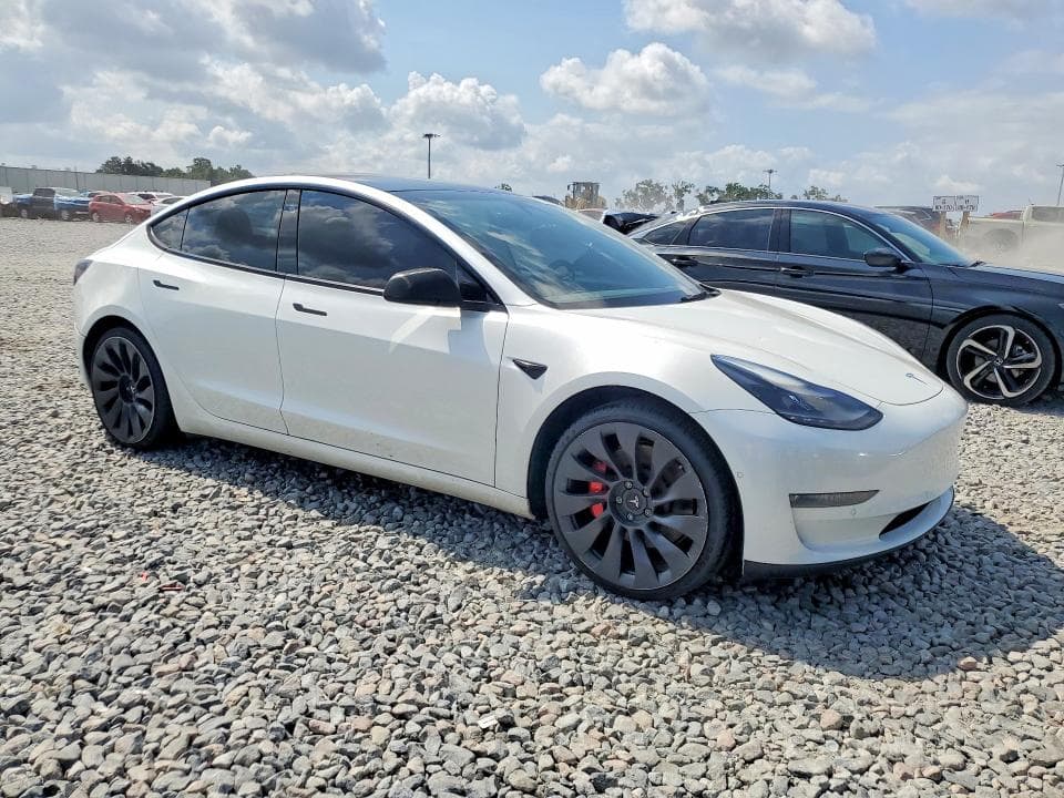 2022 TESLA MODEL 3 4