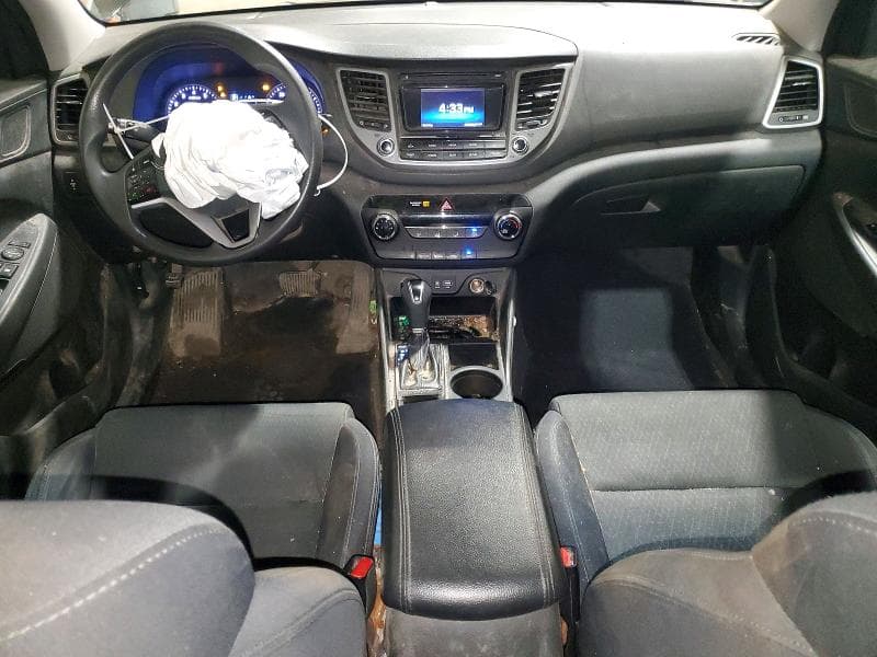 2017 HYUNDAI TUCSON SE 8