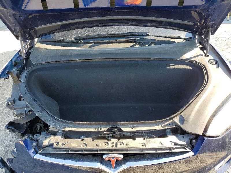 2019 TESLA MODEL X 12