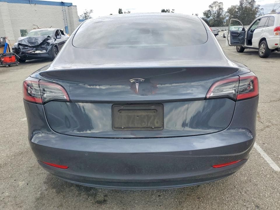 2022 TESLA MODEL 3 6