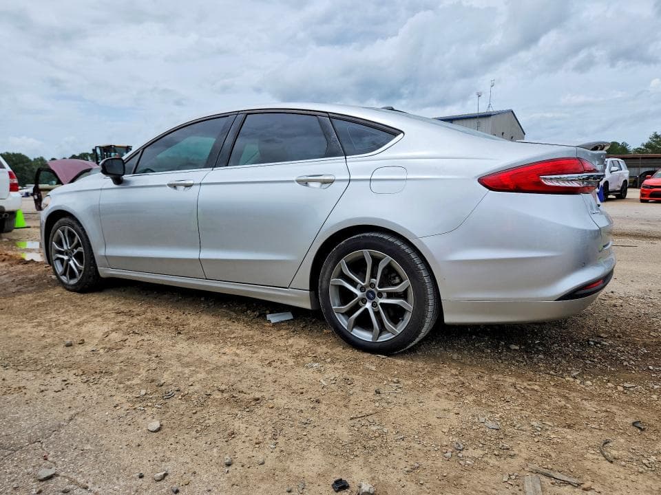 2017 FORD FUSION SE 2