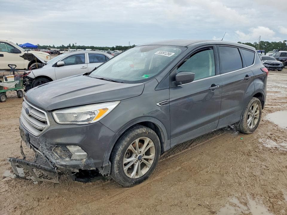 2019 FORD ESCAPE SE - 1