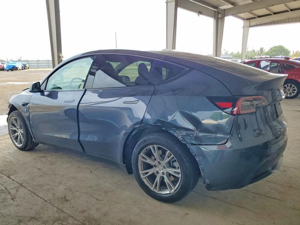2023 TESLA MODEL Y 2