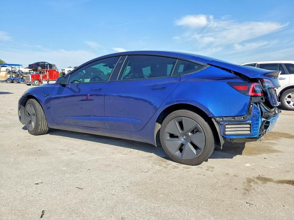 2023 TESLA MODEL 3 2