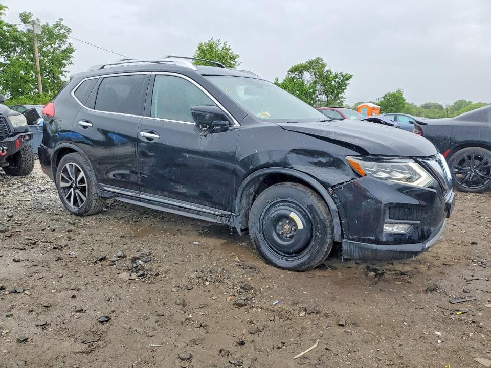 2017 NISSAN ROGUE SL 4